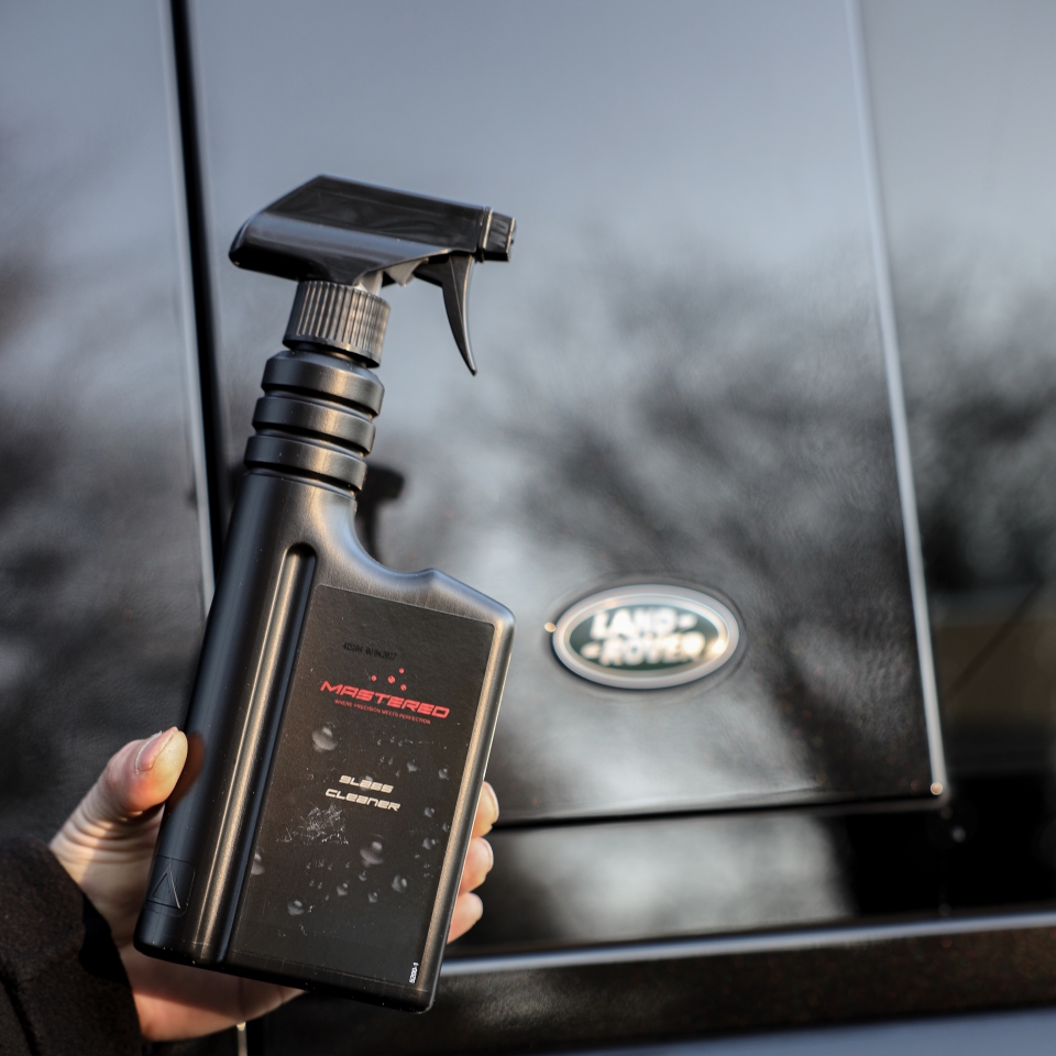 GLASS CLEANER - Image 2